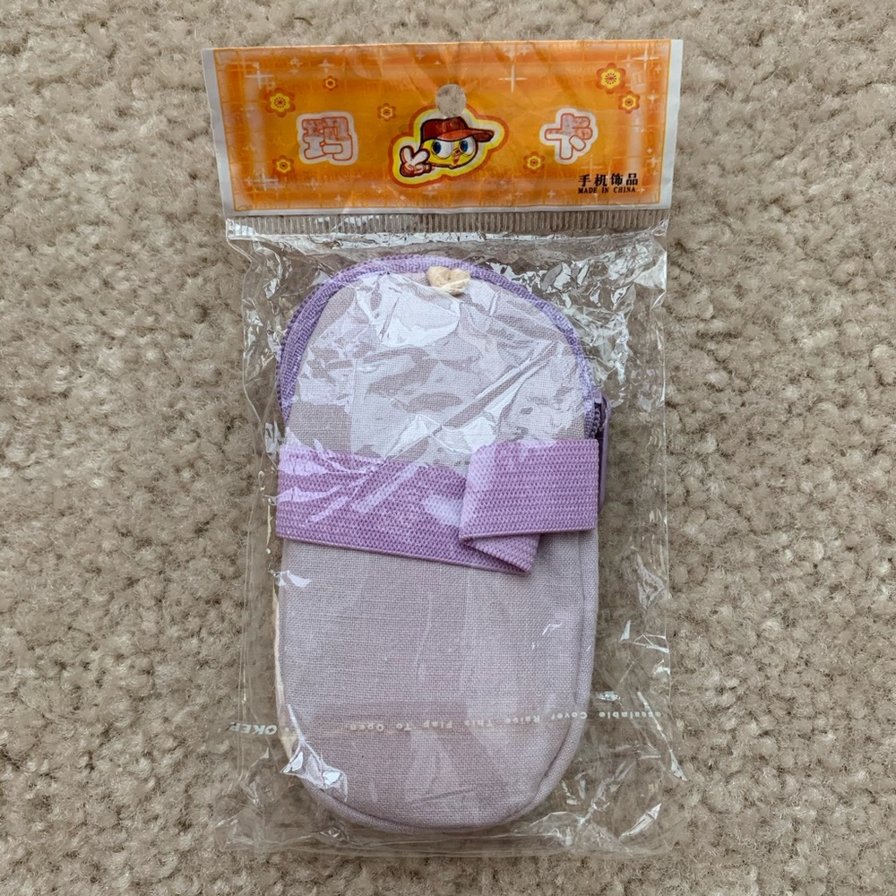 Kitty Mini Pouch - Picture 2 of 2
